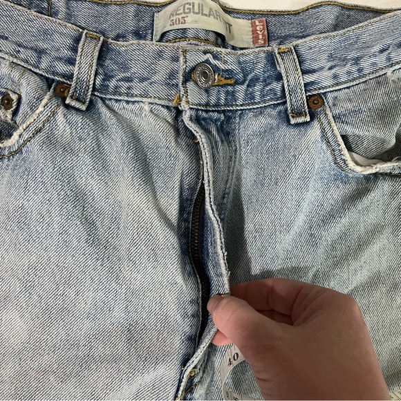 Levi’s 505 Jeans - Picture 10 of 13